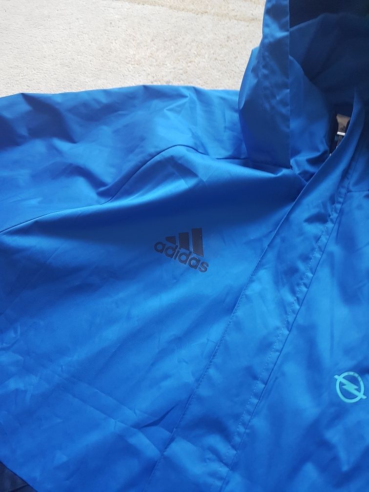 Adidas мъжко яке XL размер.