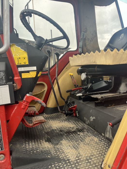 Tractor International Case 1056 XL