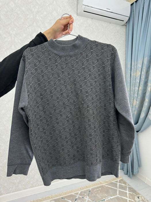 Кофта             .