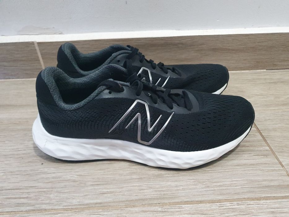 Маратонки New Balance 520 v8