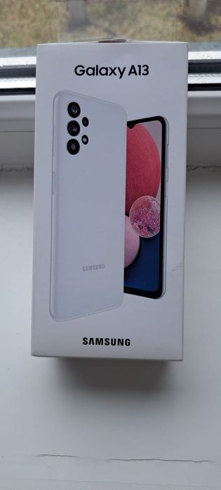 Мобильный телефон самсунг А13. Samsung