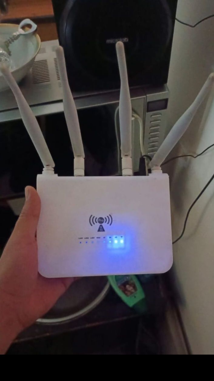 Билайн актив izi алтел теле2 кселл 4G Wi-Fi роутер модем стационарный