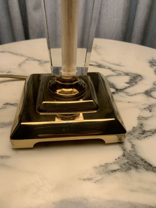 Veioza alama plexiglas acryl lucite brass