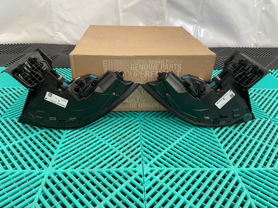 Lampa tripla stop spate stanga dreapta Renault Megane E Tech nou OE