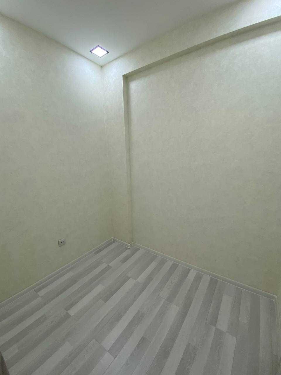 3-комнатная квартира на Мирзо-Улугбекском, 70 м² Макро Паркентский