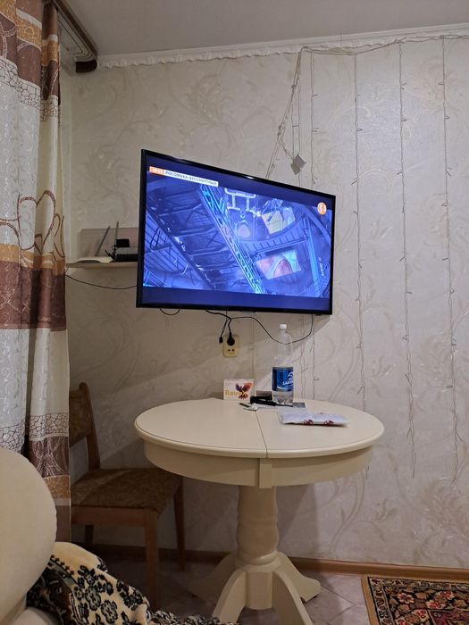 Продам телевизор