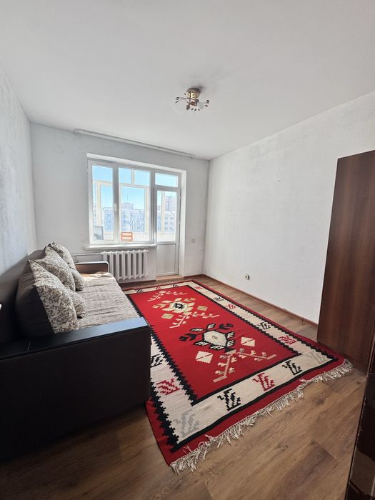 Сдам 3 комнатную квартиру в 7 мкр