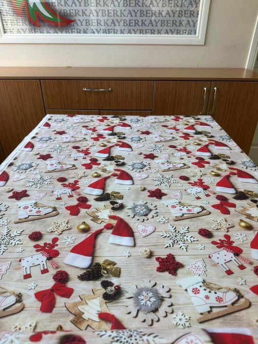 Коледни покривки