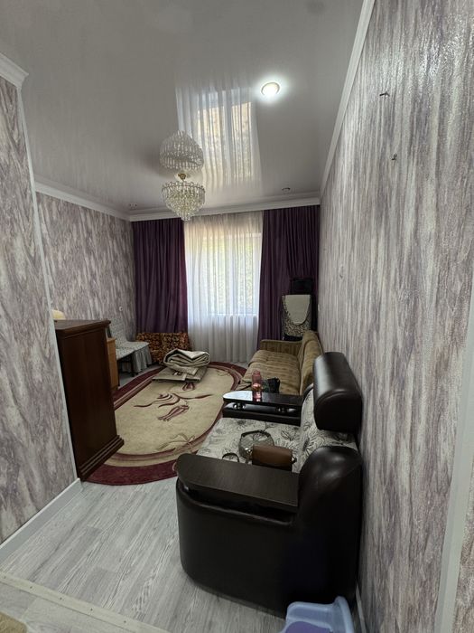 Продам 3 комн.кв - 8 мкр