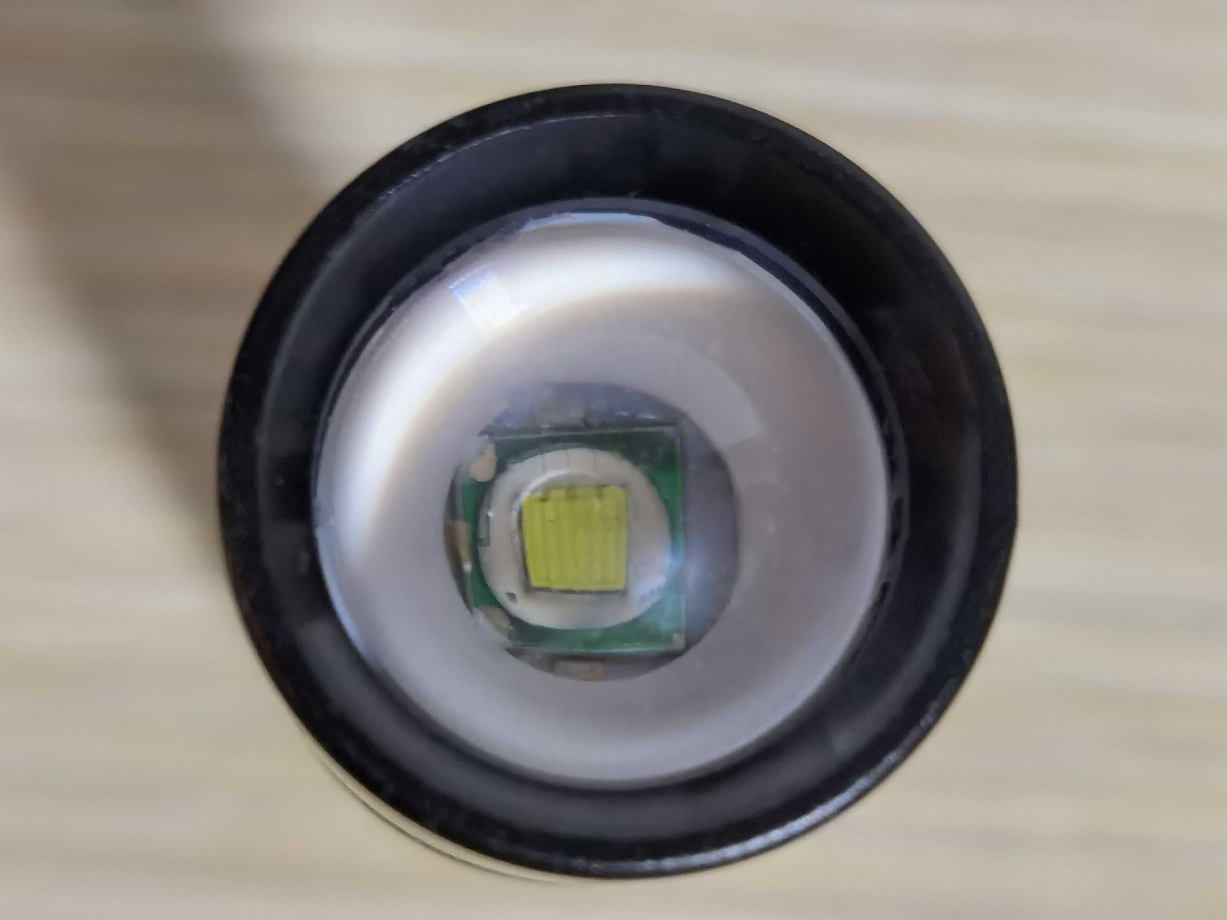 Lanterna LED Buzunar Reincarcabila 18650 Laser Pointer Jucarie Pisici