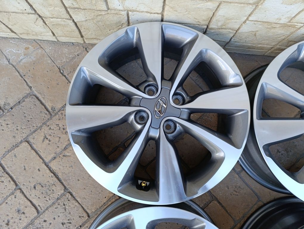 Оригинални джанти  за Хюндай 4х100 16 цола , TPMS