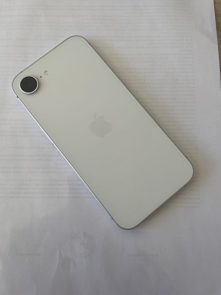 Гаранция! 100% Батерия, чисто нов! Iphone 16e Айфон
