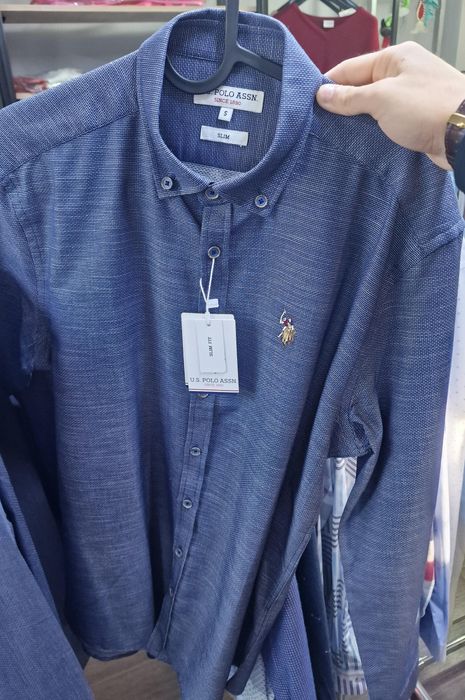 Продам рубашки мужские новые с бирками оригинал