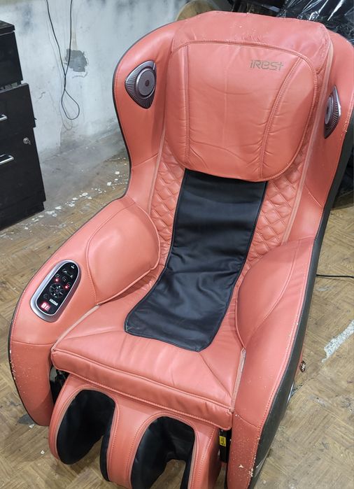 Массажное кресло iRest