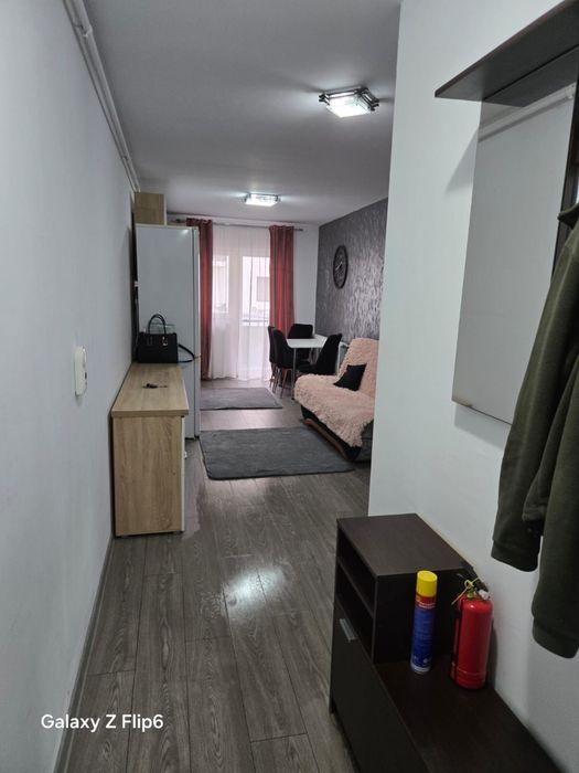 Inchiriez apartament 2 camere