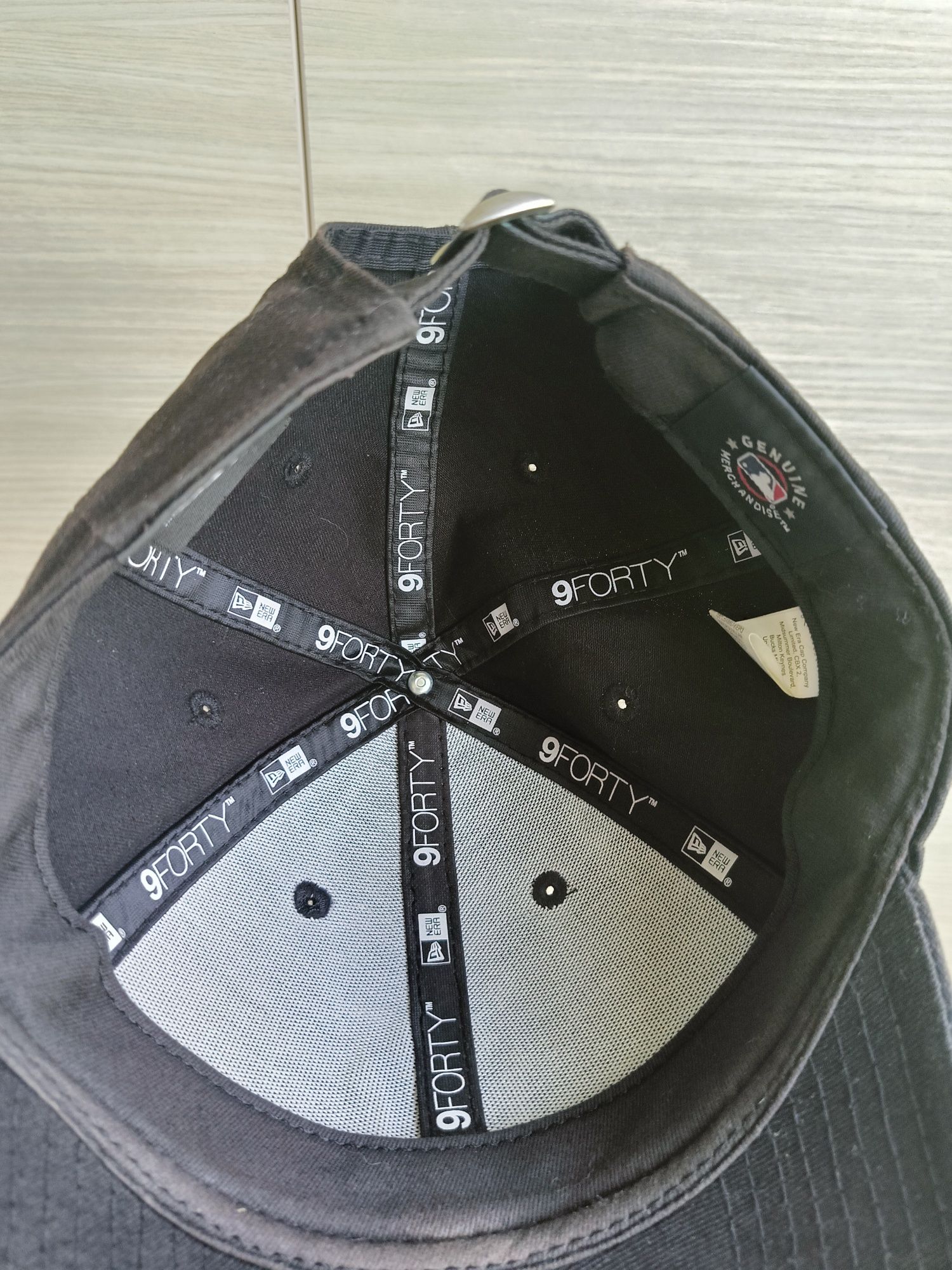 Șapcă new era neagra originala