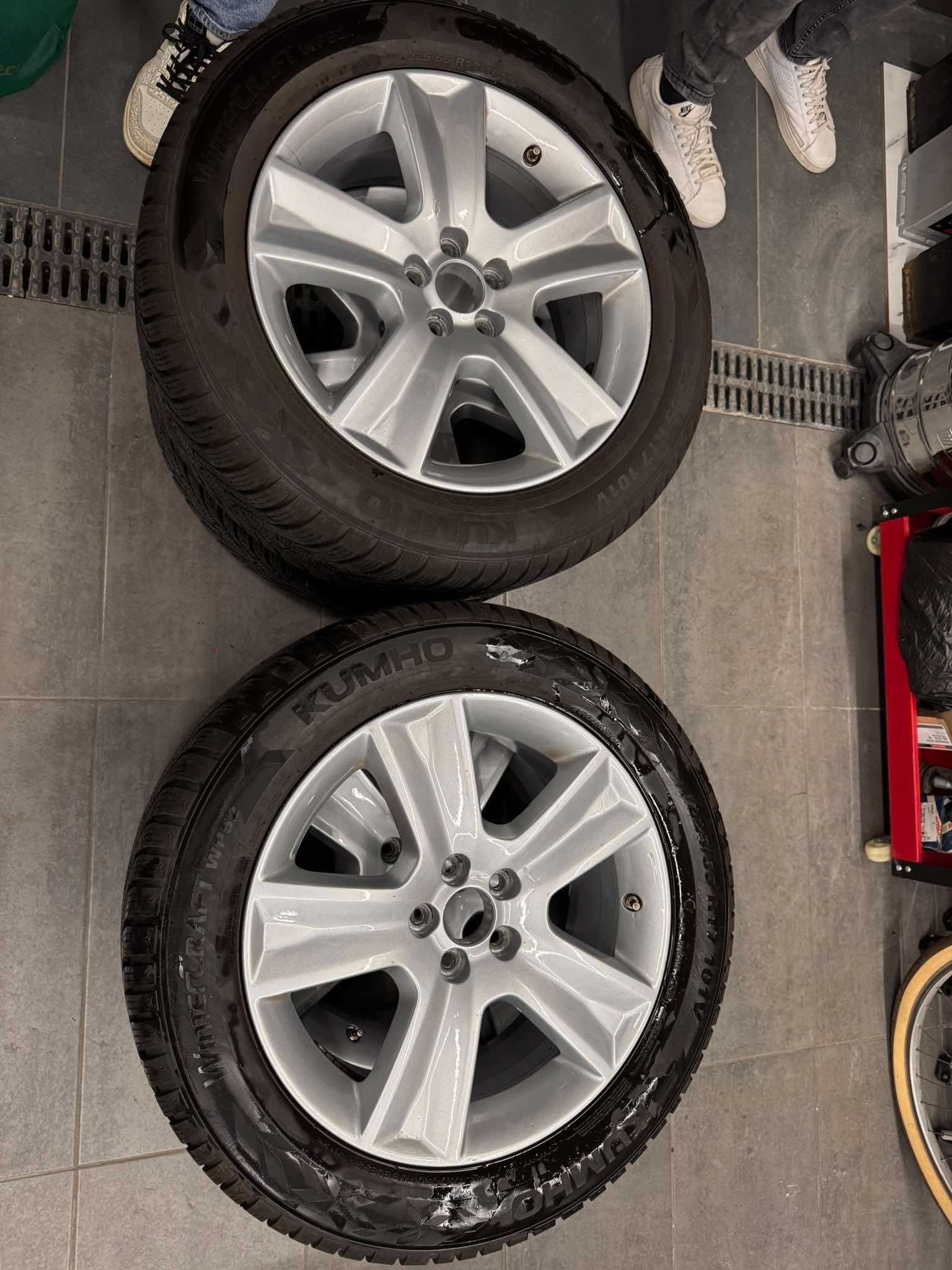 Зимни гуми Kumho 225/55/17