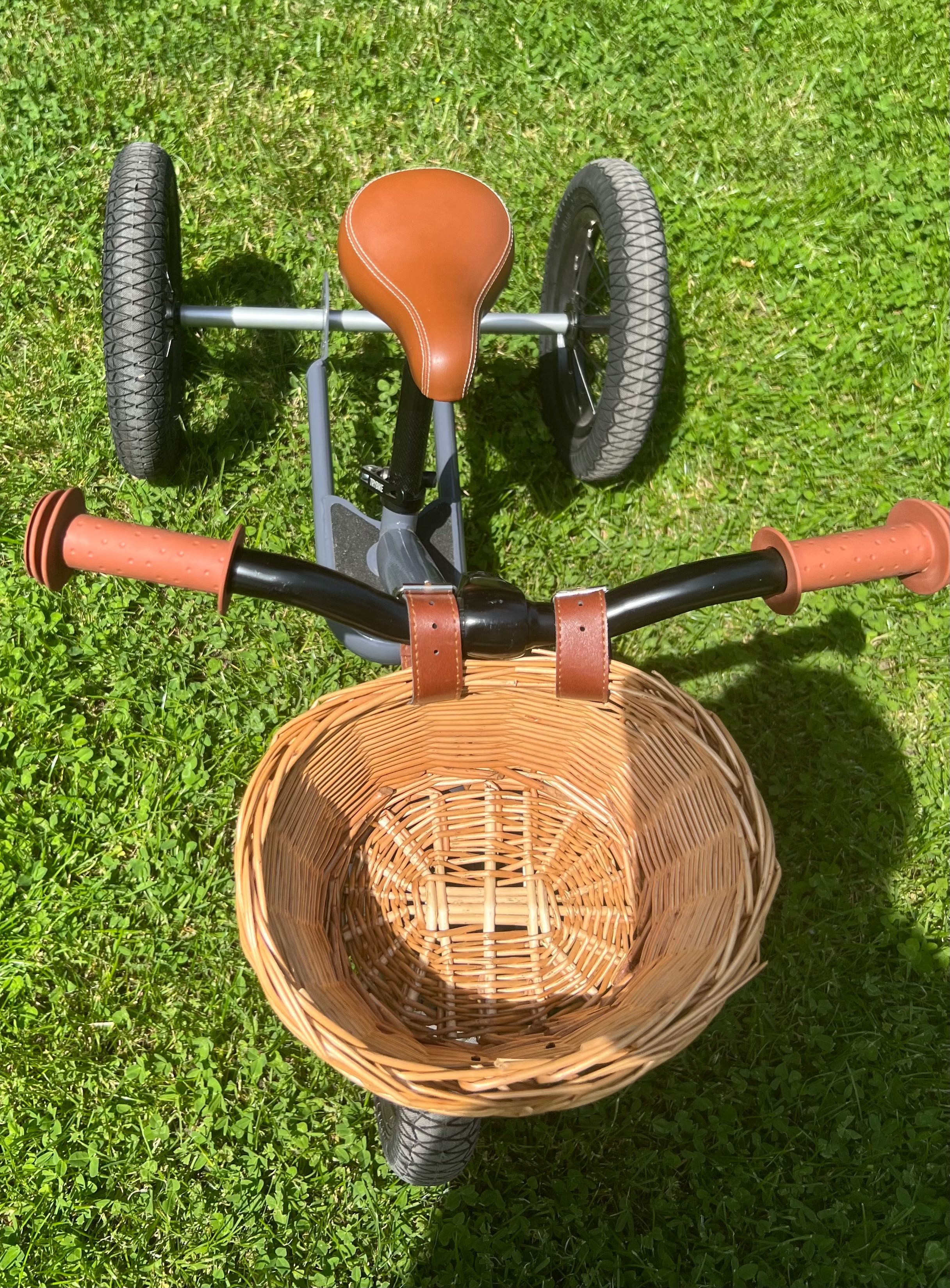 Баланс колело / Триколка Trybike + кошница и каска