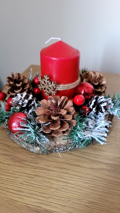 Aranjamente handmade pentru masa de Crăciun Crăciun