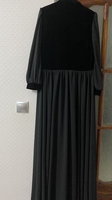 Платье одежда