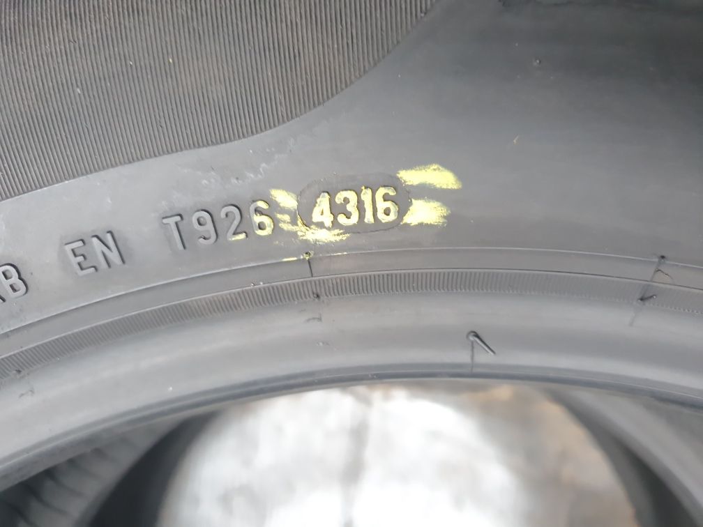 2 Anvelope vară Pirelli Cinturato 225 55 R17  Stare Perfectă.