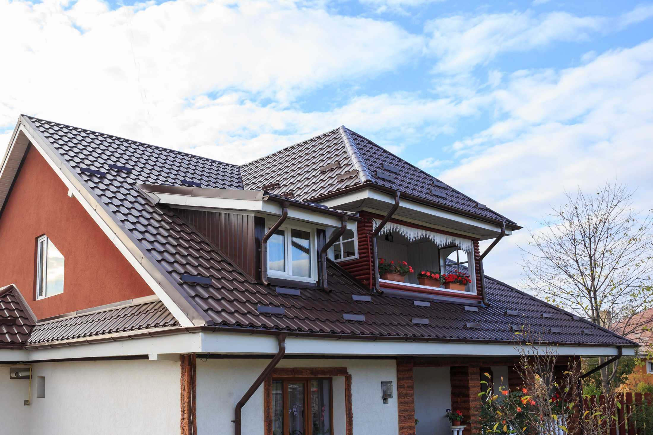 Montaj acoperiș și reparare jgheaburi și burlane, prețuri bune!