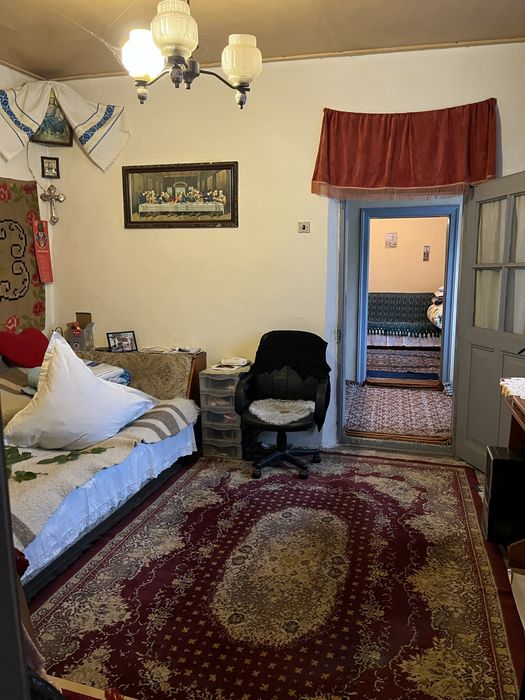Casa 4 camere, localitatea Banca