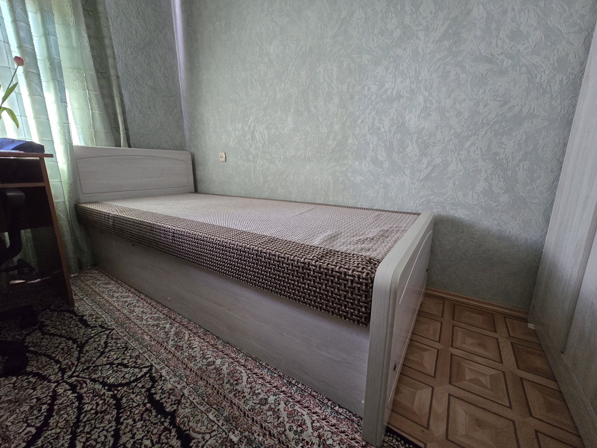 Продаётся прочная, хорошая кровать