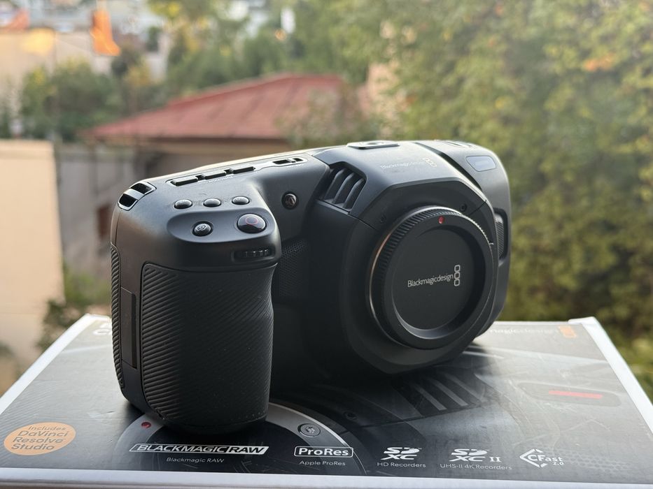 Blackmagic 4k MFT Pocket Cinema Camera