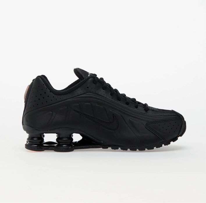 Nike Air Max Shox ,, R4 All Black Edition’’