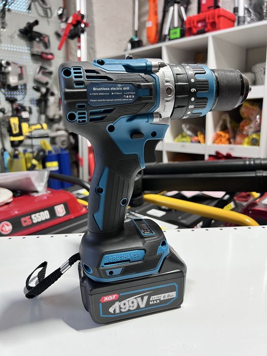 Дрель-шуруповерт Tasko