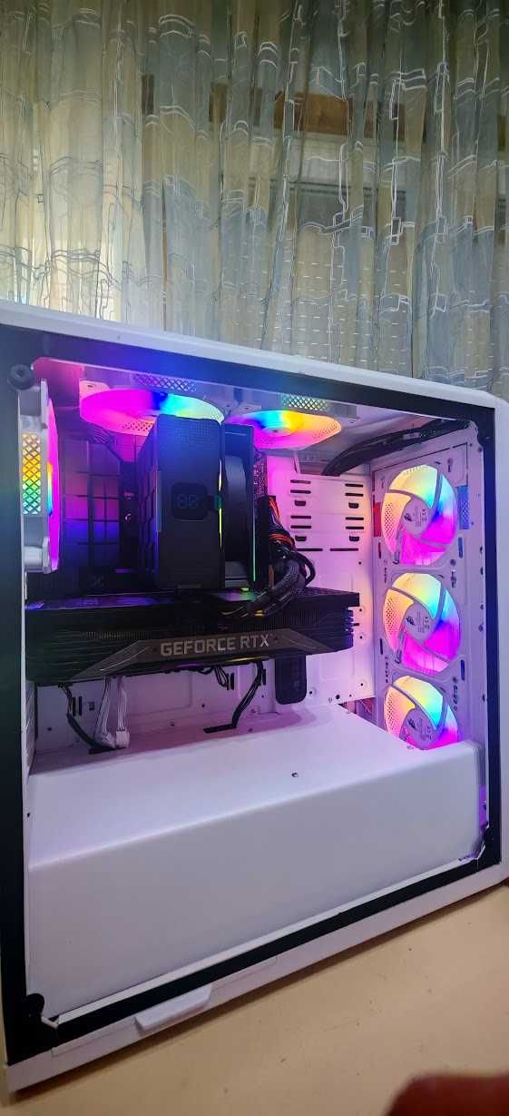 Яко Геймърско РС I5 14400F/32Gb/1000Gb SSD + 1TB SSD/RTX 3060TI/Гаранц