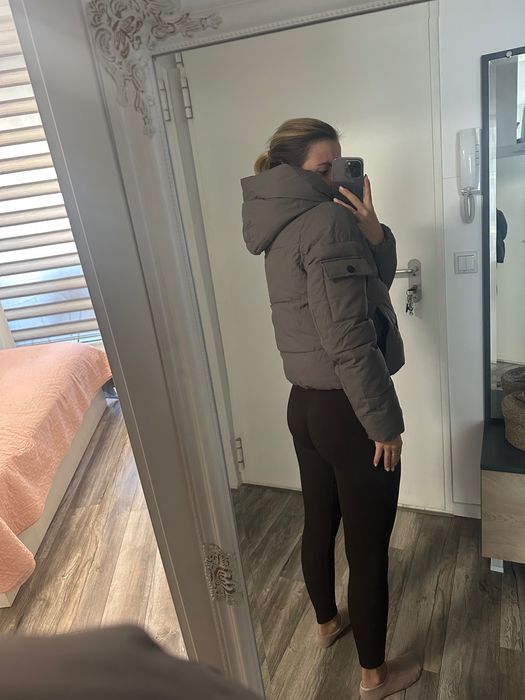 Дамско сиво зимно яке, S размер