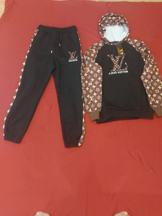 trening unisex - model LV,nou,set complet