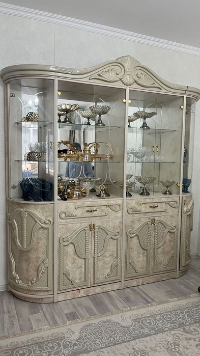 Горка для гостинной
