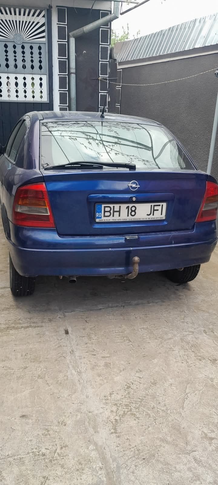Vând Opel Astra G 1,7