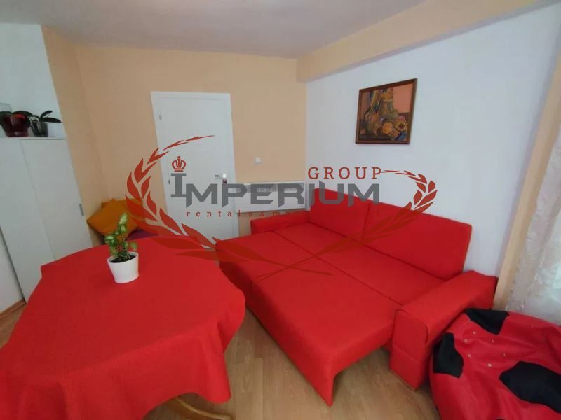 Дава се под наем Тристаен апартамент в Варна, Гръцка махала - 60 кв.м за 714 € - Снимка #4