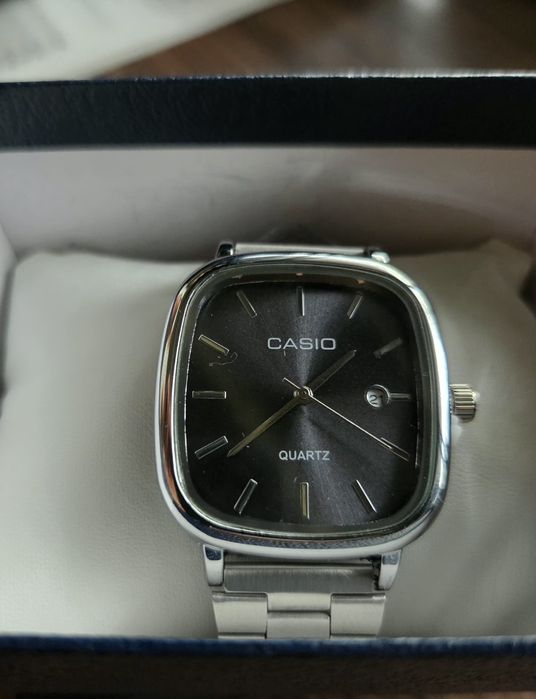 Ръчен часовник Casio