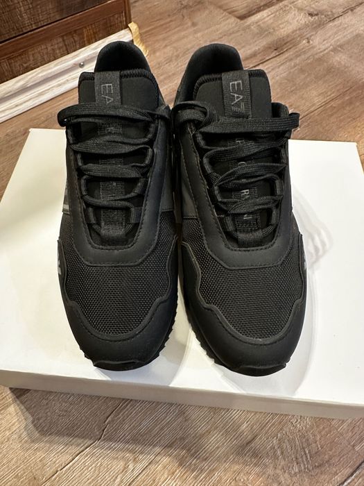 Emporio Armani обувки оригинални