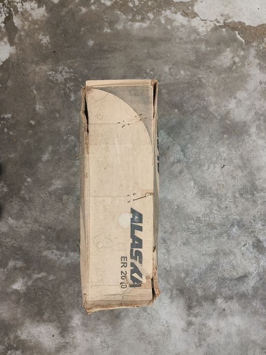 Vând calorifer electric