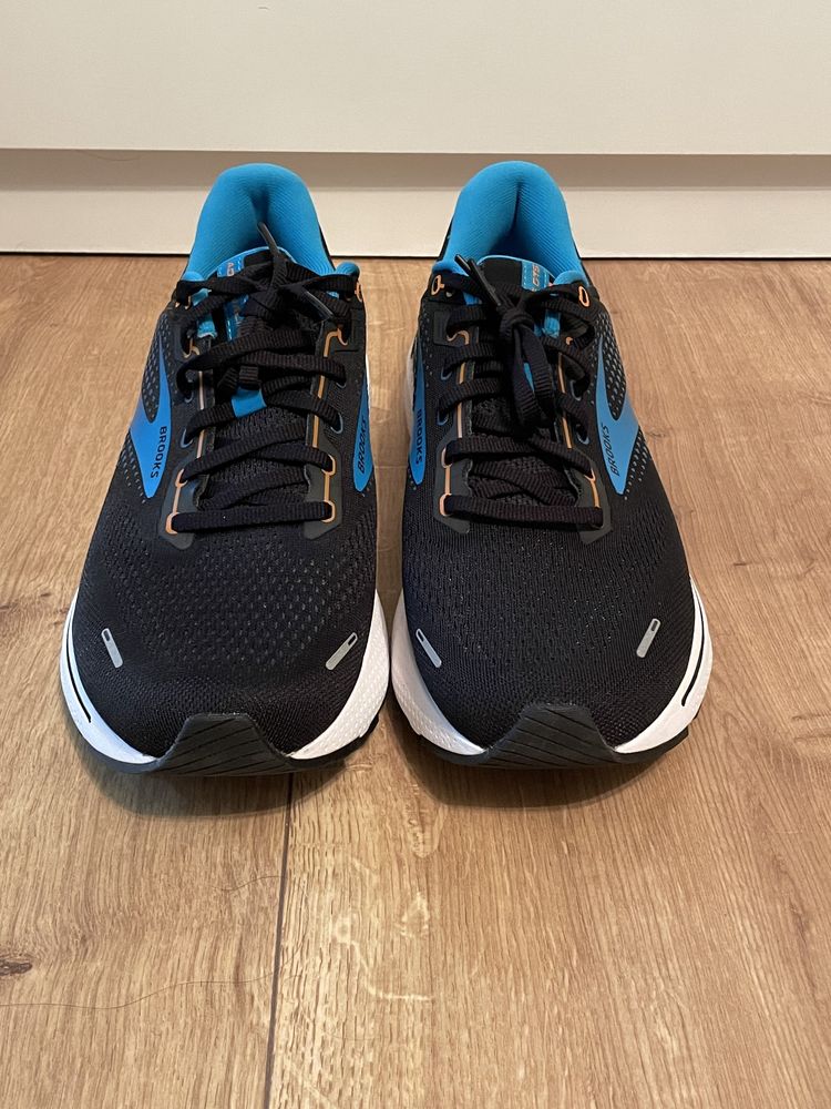 Brooks Adrenaline GTS 22