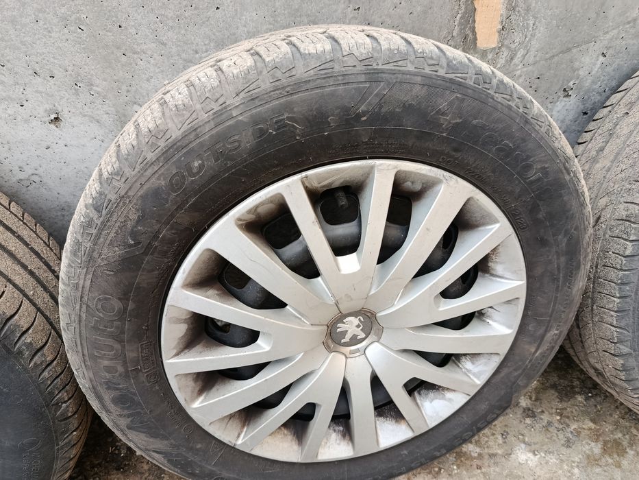 Метални джанти с гуми 15 цола 5х108