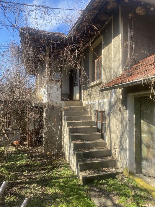 Продавам къща в Горско Сливово