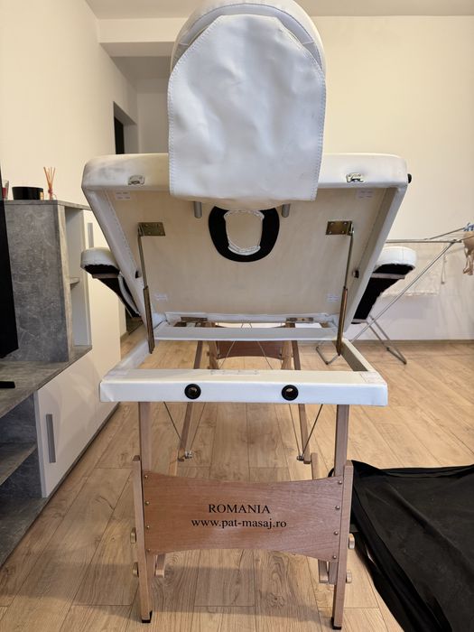 Vând pat de masaj pliabil profesional, alb