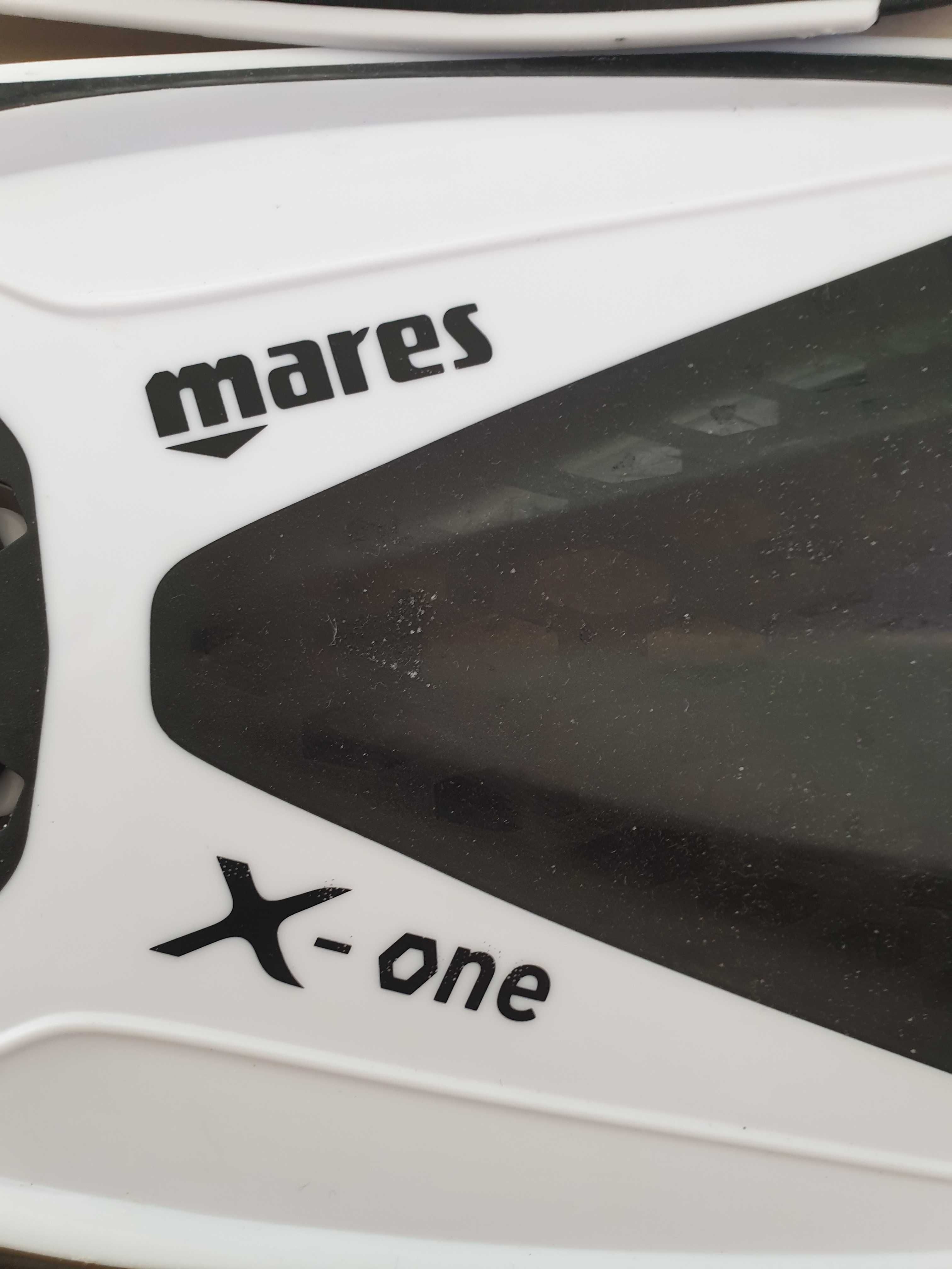Плавници  Mares X-One, размер 35-38 – регулируеми.