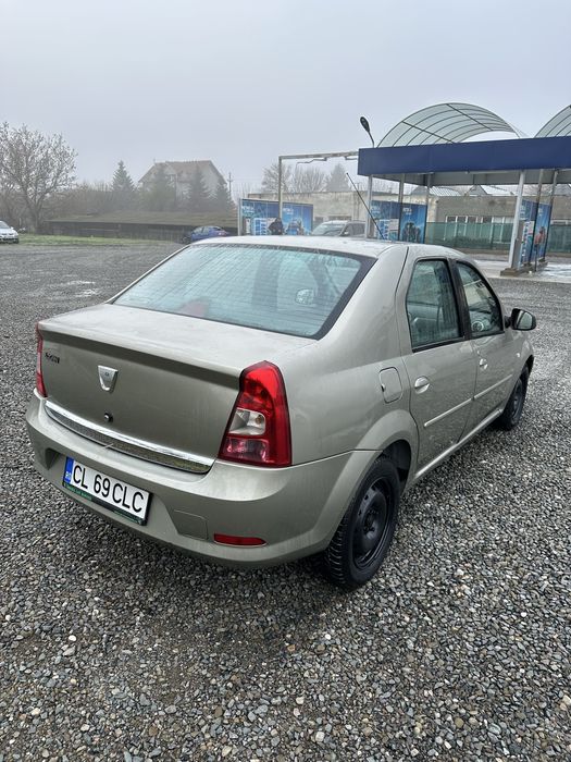 Dacia logan laureat 1,6 benzina