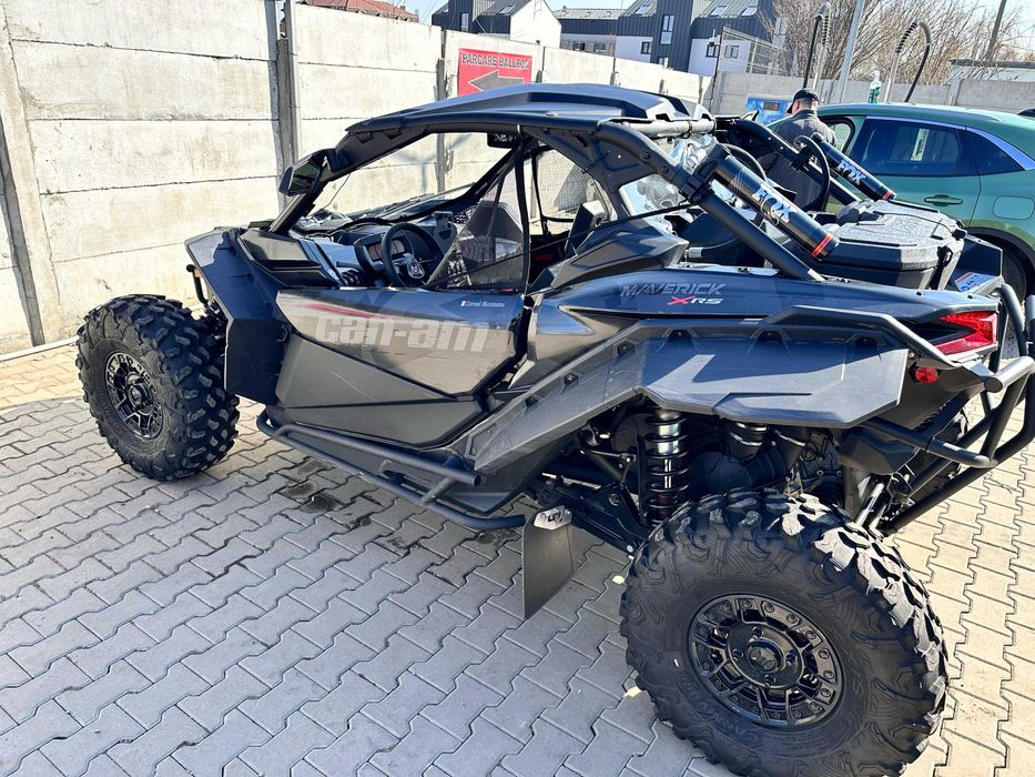Can-Am Maverick X3 X RS Turbo Smart Shocks TVA ded. si platforma