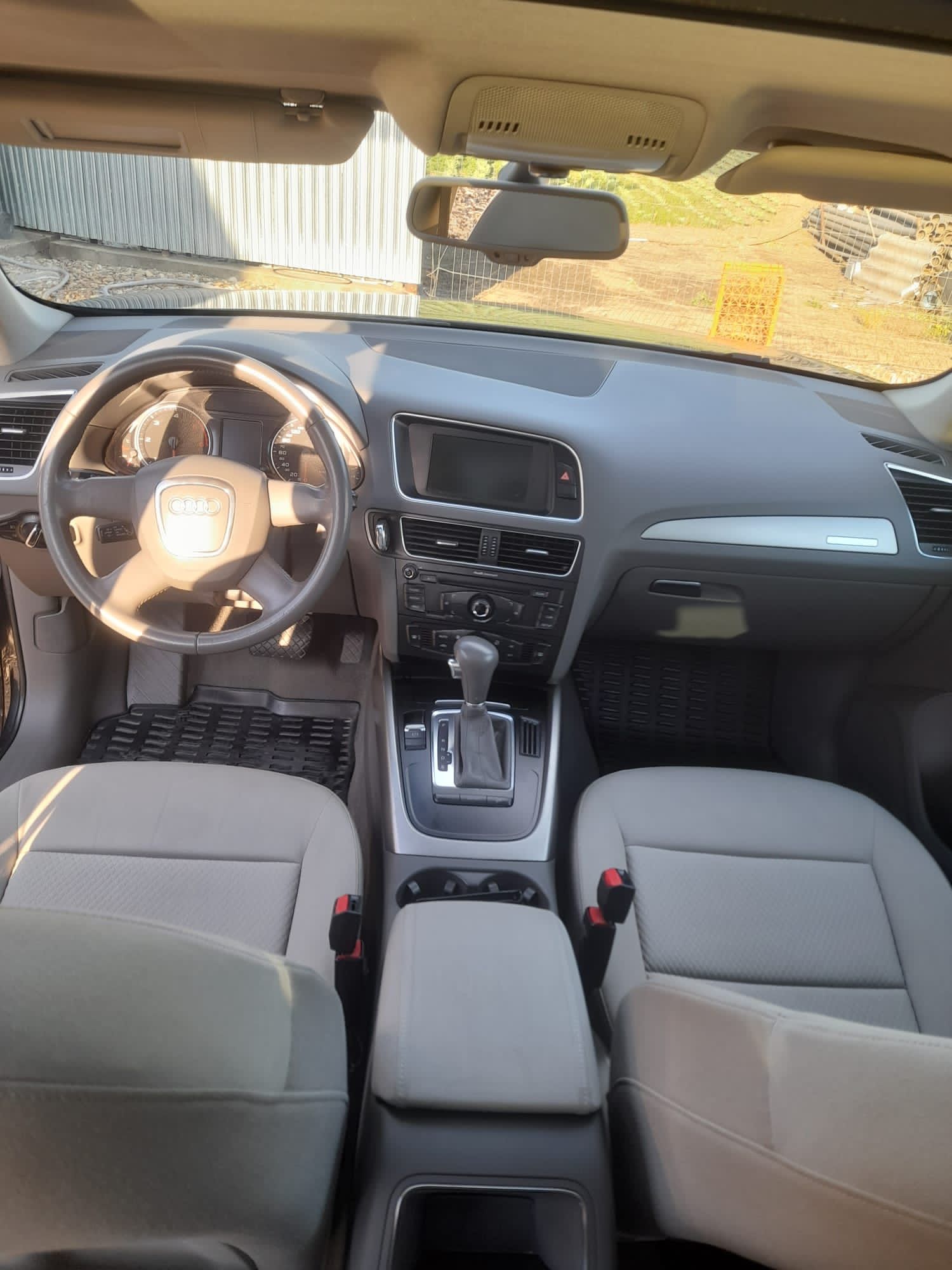 Vând audi Q5 automat