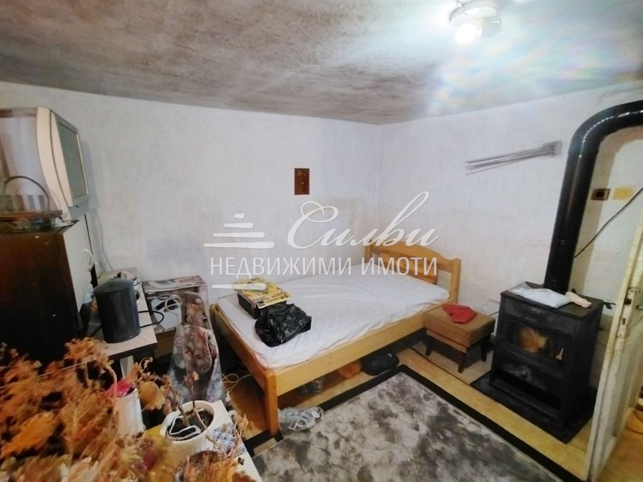 Продава се Къща в Шумен, 2-ри корпус - 33 кв.м за 3122 €/кв.м - Снимка #2