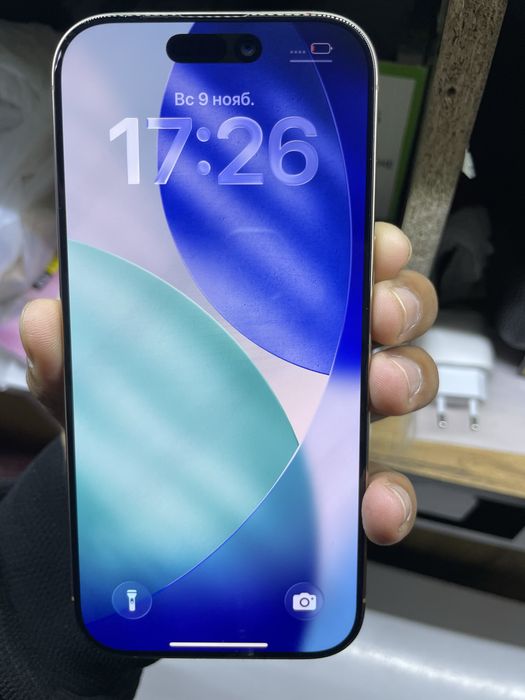 Iphone 16 pro juda idial holatlari